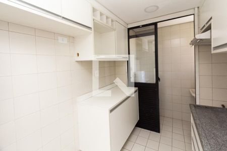 Cozinha de apartamento para alugar com 2 quartos, 64m² em Indianópolis, São Paulo