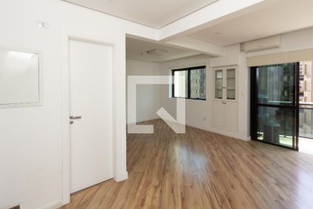 Sala de apartamento para alugar com 2 quartos, 64m² em Indianópolis, São Paulo