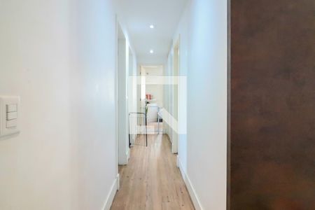 Corredor Quartos de apartamento à venda com 3 quartos, 110m² em Jaguaré, São Paulo