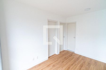 Sala de apartamento para alugar com 2 quartos, 42m² em Vila Mira, São Paulo