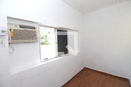 Quarto 2 de casa para alugar com 2 quartos, 10m² em Cascadura, Rio de Janeiro