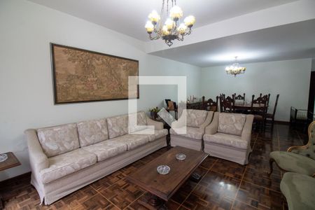 Sala de casa à venda com 5 quartos, 272m² em Jardim Hipico, São Paulo