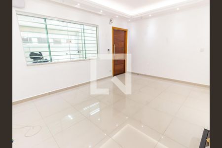 Sala de casa à venda com 3 quartos, 200m² em Vila Regente Feijó, São Paulo