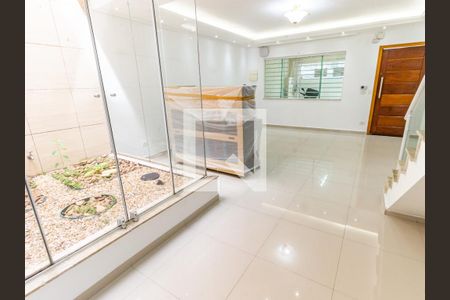 Sala de casa à venda com 3 quartos, 200m² em Vila Regente Feijó, São Paulo