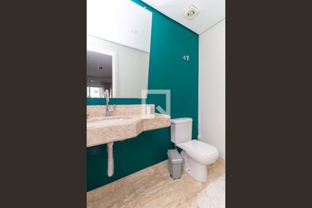 Lavabo de apartamento para alugar com 2 quartos, 135m² em Vila Mariana, São Paulo