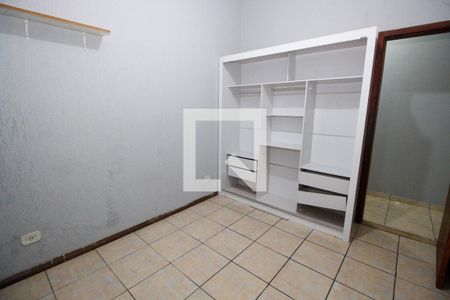 Quarto de casa para alugar com 2 quartos, 108m² em Vila Indiana, Taboão da Serra