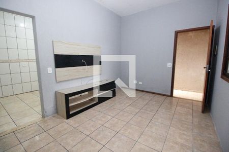 Sala de casa para alugar com 2 quartos, 108m² em Vila Indiana, Taboão da Serra