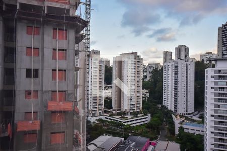 Vista de apartamento para alugar com 3 quartos, 97m² em Vila Andrade, São Paulo