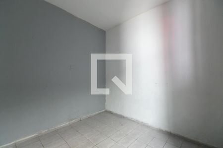 Quarto de casa para alugar com 1 quarto, 80m² em Vila Alzira, São Paulo