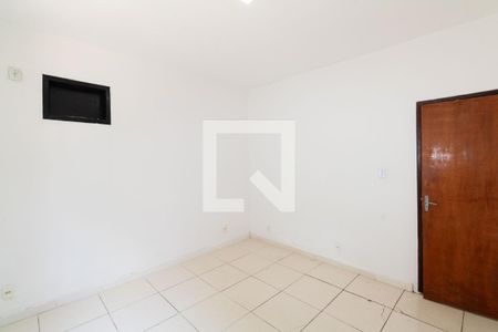 Quarto 1 de casa para alugar com 3 quartos, 72m² em Campo Grande, Rio de Janeiro