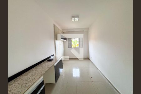 Quarto de casa à venda com 3 quartos, 190m² em Novo Eldorado, Contagem