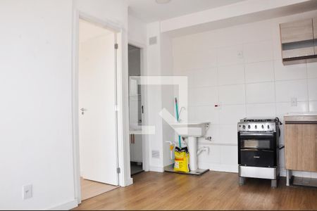 Sala de apartamento para alugar com 2 quartos, 34m² em Vila Palmeiras, São Paulo