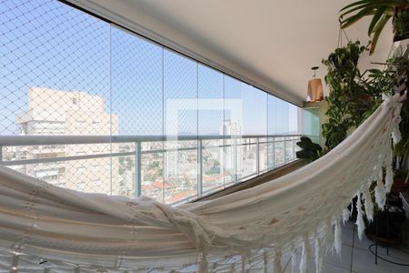 Varanda gourmet de apartamento para alugar com 3 quartos, 150m² em Santa Teresinha, São Paulo