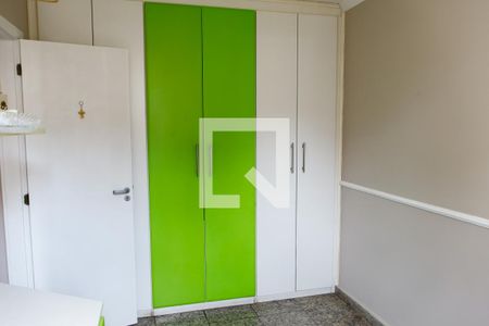 Quarto 2 de apartamento à venda com 2 quartos, 54m² em Quitaúna, Osasco