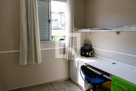 Quarto 2 de apartamento à venda com 2 quartos, 54m² em Quitaúna, Osasco