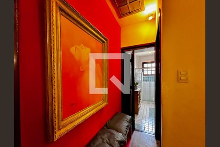 Corredor Quartos de casa à venda com 2 quartos, 114m² em Jardim Arpoador, São Paulo