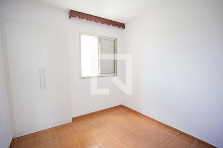 QUARTO 1 de apartamento para alugar com 2 quartos, 60m² em Jardim Santa Ines, São Paulo