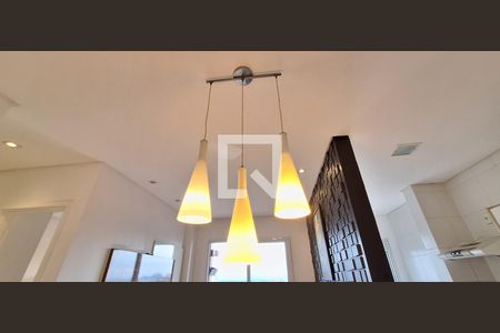 Detalhe da Sala de apartamento para alugar com 2 quartos, 72m² em Vila Assuncao, Praia Grande