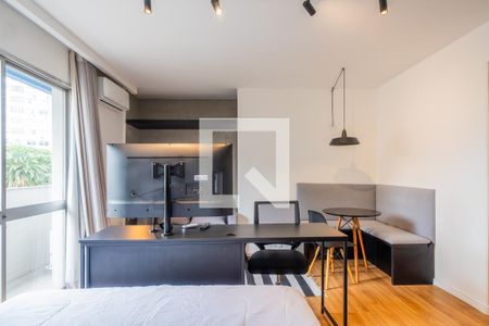 Quarto de kitnet/studio para alugar com 1 quarto, 39m² em Centro Histórico, Porto Alegre