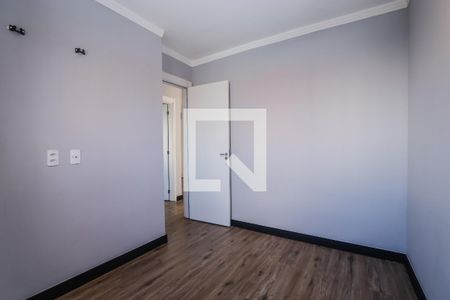 Quarto 2 de apartamento para alugar com 2 quartos, 44m² em Jardim Monte Alegre, Taboão da Serra