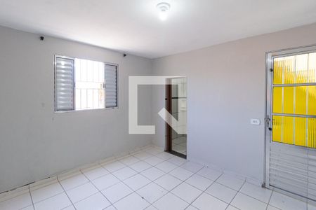 Quarto de casa para alugar com 1 quarto, 24m² em Cidade das Flores, Osasco