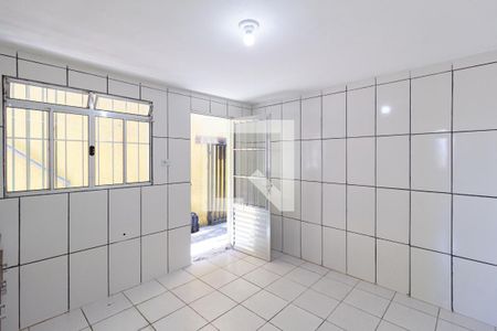 Cozinha de casa para alugar com 1 quarto, 24m² em Cidade das Flores, Osasco