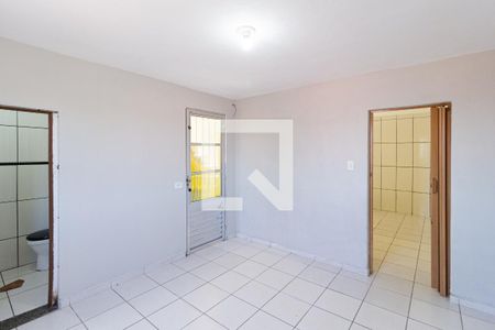 Quarto de casa para alugar com 1 quarto, 24m² em Cidade das Flores, Osasco