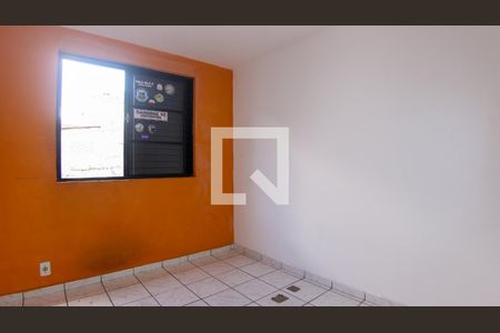 Quarto 1 de apartamento para alugar com 2 quartos, 47m² em Vila Sapopemba, São Paulo