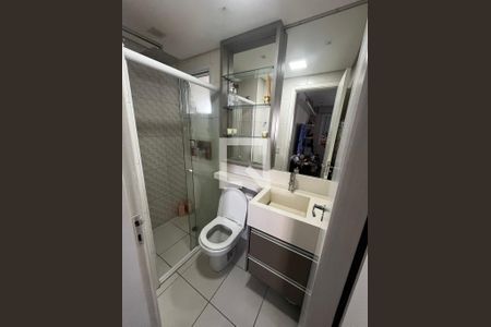 Apartamento à venda com 82m², 2 quartos e 2 vagas Apartamento à venda com 82m², 2 quartos e 2 vagasBanheiro