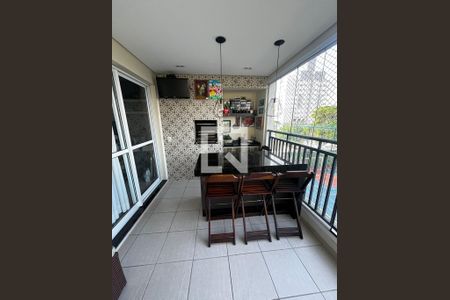 Apartamento à venda com 82m², 2 quartos e 2 vagas Apartamento à venda com 82m², 2 quartos e 2 vagasSacada