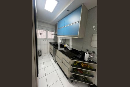 Apartamento à venda com 82m², 2 quartos e 2 vagas Apartamento à venda com 82m², 2 quartos e 2 vagasCozinha