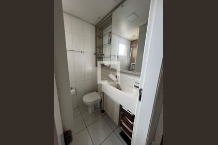 Apartamento à venda com 82m², 2 quartos e 2 vagas Apartamento à venda com 82m², 2 quartos e 2 vagasBanheiro