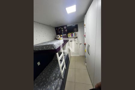 Apartamento à venda com 82m², 2 quartos e 2 vagas Apartamento à venda com 82m², 2 quartos e 2 vagasQuarto