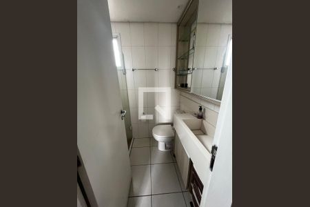 Apartamento à venda com 82m², 2 quartos e 2 vagas Apartamento à venda com 82m², 2 quartos e 2 vagasBanheiro