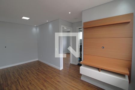 Sala de apartamento para alugar com 2 quartos, 44m² em Usina Piratininga, São Paulo