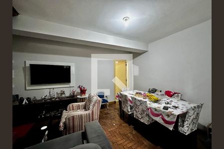 Sala de casa à venda com 2 quartos, 100m² em Campo Belo, São Paulo