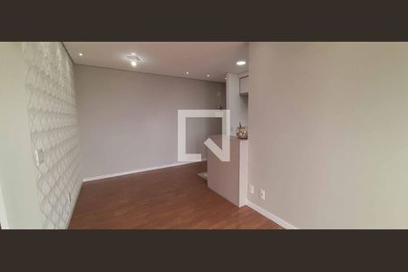 Sala de apartamento para alugar com 2 quartos, 50m² em Jaguaribe, Osasco