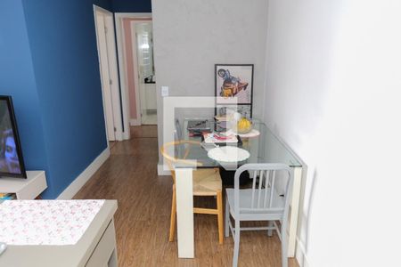 Sala de apartamento para alugar com 2 quartos, 50m² em Vila Endres, Guarulhos