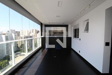 SalaSala/Cozinha de apartamento para alugar com 2 quartos, 174m² em Moema, São Paulo