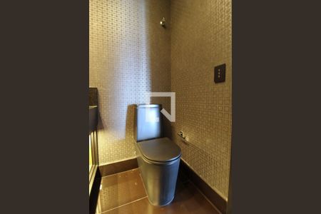 Lavabo de apartamento para alugar com 2 quartos, 174m² em Moema, São Paulo