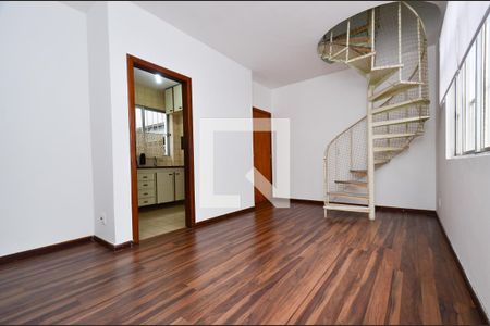 Sala de apartamento para alugar com 3 quartos, 96m² em Santa Efigênia, Belo Horizonte