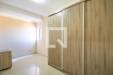 Quarto 1 de casa para alugar com 2 quartos, 50m² em Helena Maria, Osasco