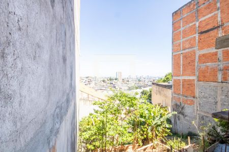 Vista do Quarto 1 de casa para alugar com 2 quartos, 50m² em Helena Maria, Osasco