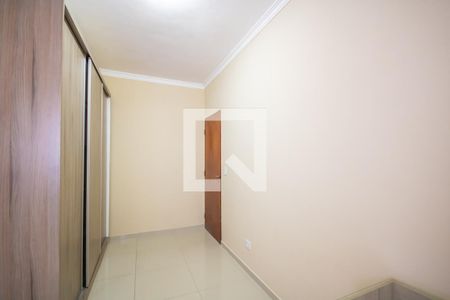 Quarto 1 de casa para alugar com 2 quartos, 50m² em Helena Maria, Osasco