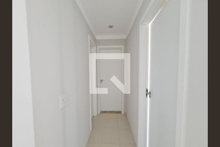 Corredor de apartamento à venda com 2 quartos, 68m² em Jardim Flor da Montanha, Guarulhos