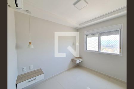 Suíte de apartamento à venda com 2 quartos, 68m² em Jardim Flor da Montanha, Guarulhos