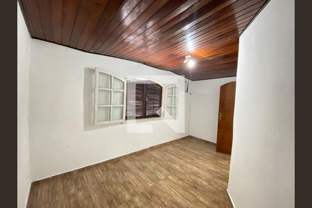 Quarto 1 de casa para alugar com 2 quartos, 180m² em Pilares, Rio de Janeiro