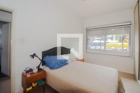 Quarto 1 de apartamento para alugar com 2 quartos, 84m² em Petrópolis, Porto Alegre