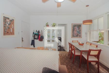 Sala de apartamento para alugar com 2 quartos, 84m² em Petrópolis, Porto Alegre