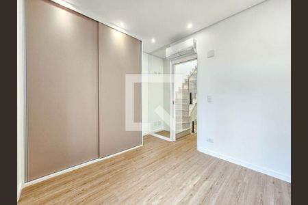 Casa à venda com 4 quartos, 160m² em Vila Mariana, São Paulo